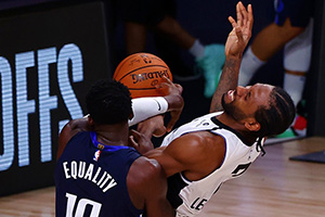 NBA季後賽第一輪快船133-135獨行俠 東契奇命中壓哨三分絕殺總分數戰成2-2