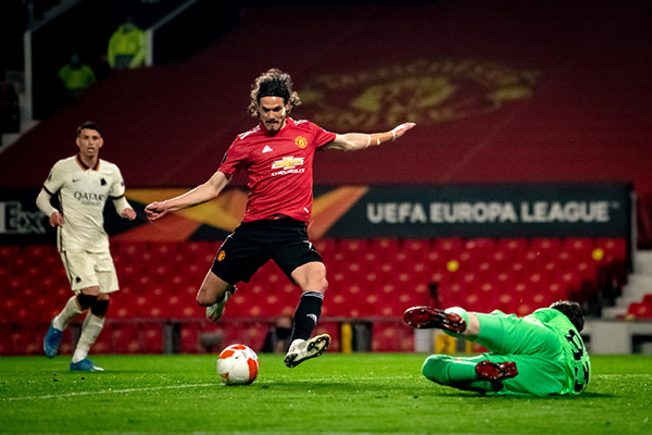 欧联杯半决赛首回合曼联6-2罗马 卡瓦尼造5球B费两射两传-XI全网